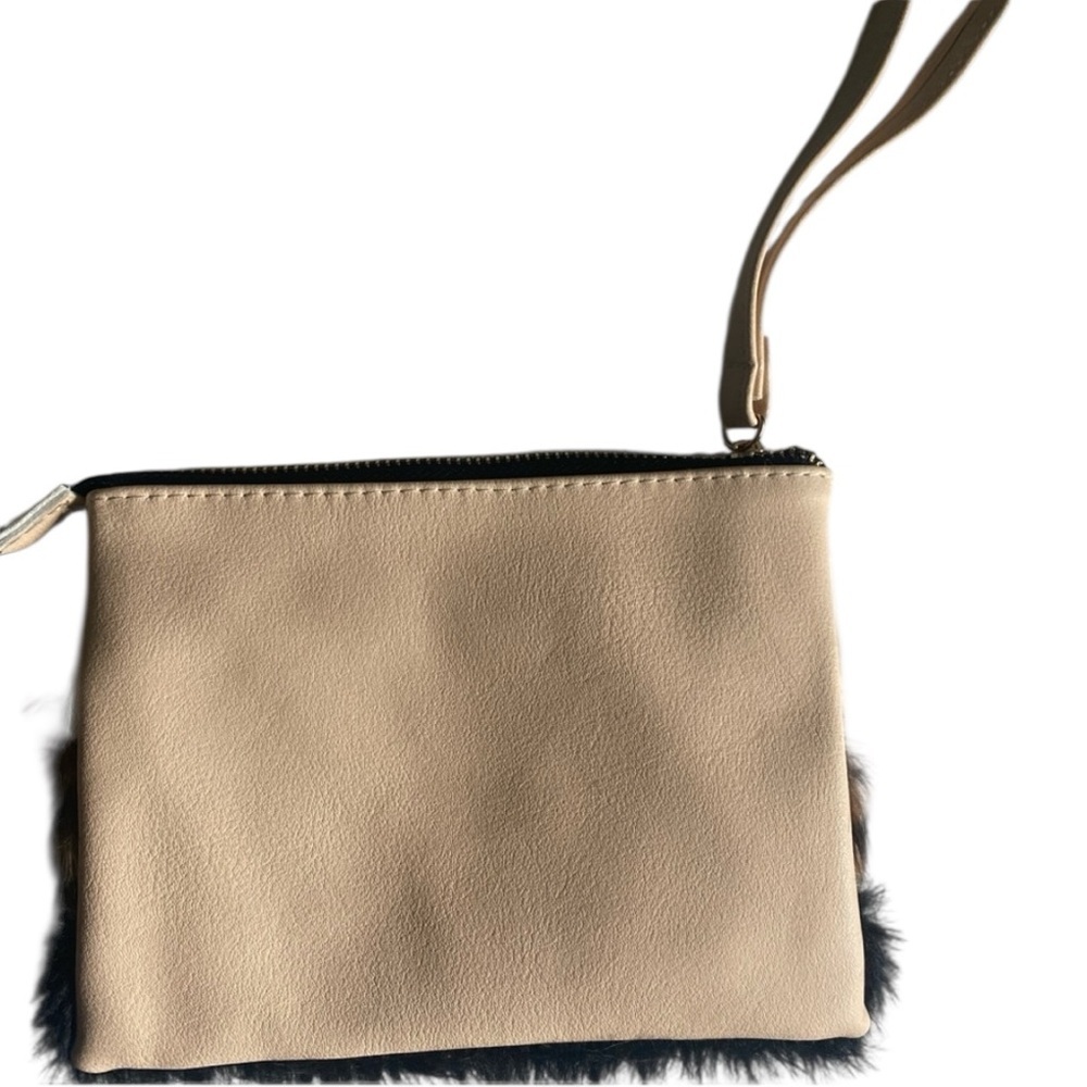 Betsey Johnson Faux Fur Wristlet Cream and Black with Leopard Print - Picture 5 of 9